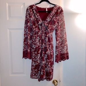 Bell sleeve mini dress